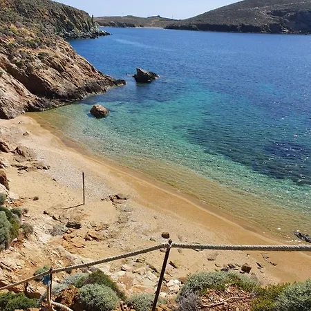 Holiday home μπαλκονι στο αιγαιο *